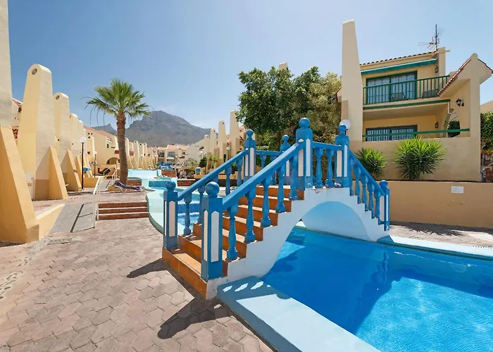 Apartment Holidays *