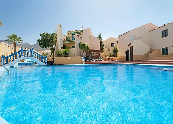 Holidays Апартаменты