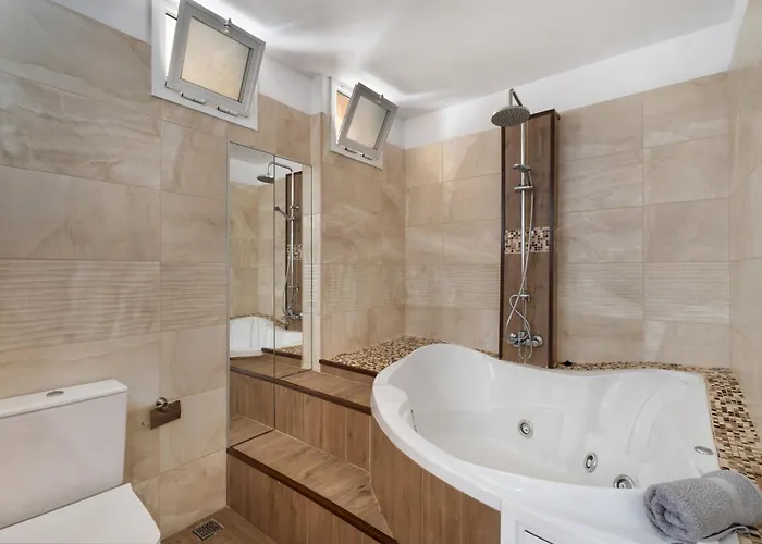 Holidays Апартаменты *